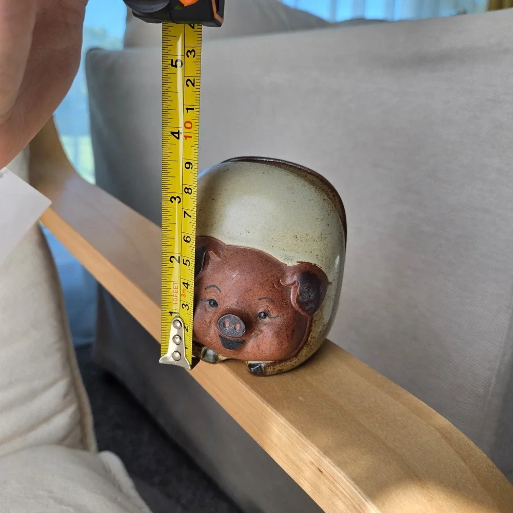 Happy Pig ceramic napkin holder